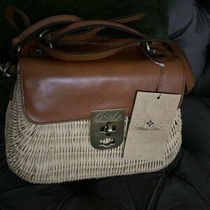 Patricia Nash Colimena